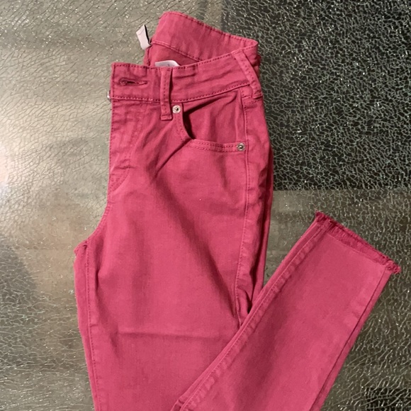 Jennie Curvy Skinny Raw Hem - Picture 6 of 8